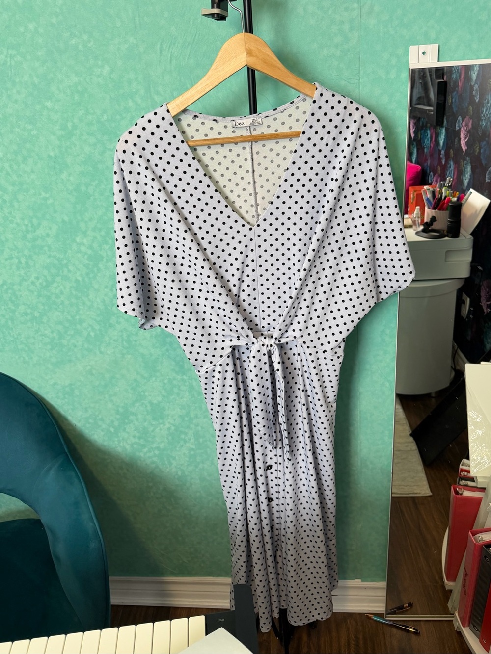 🤍🖤DEX Polka Dot Tie-Front Midi Dress in White and Black - Picture 7 of 14